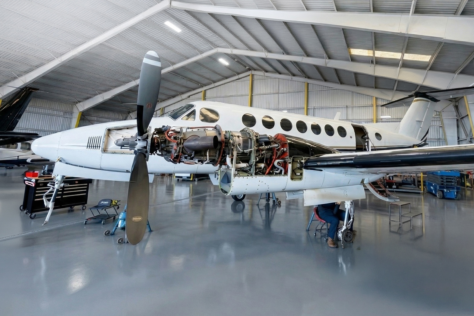 King Air engine and propeller maintenance